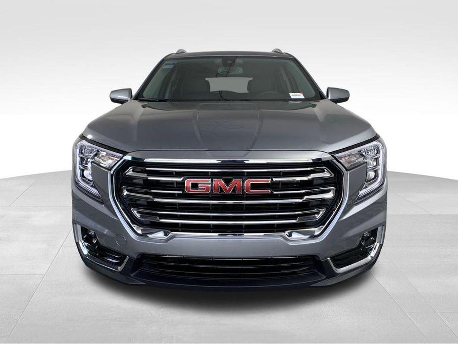 new 2024 GMC Terrain car, priced at $30,105