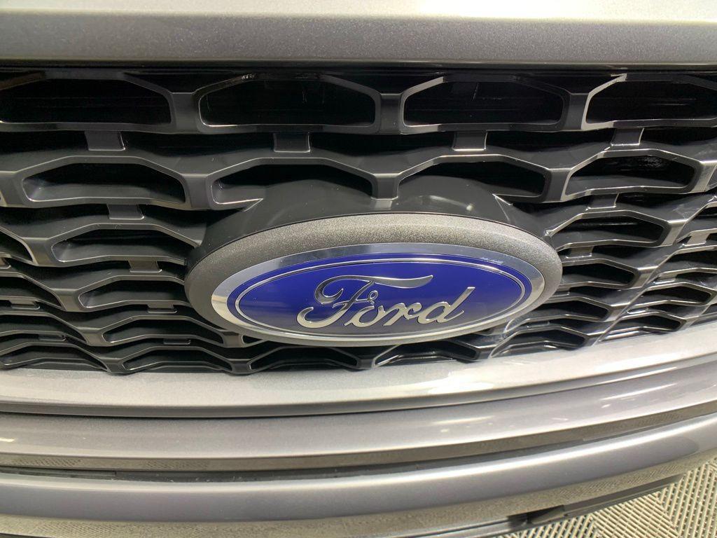 used 2022 Ford F-150 car, priced at $31,700