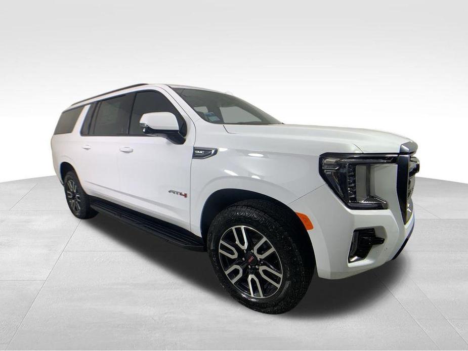 new 2024 GMC Yukon XL car, priced at $75,015