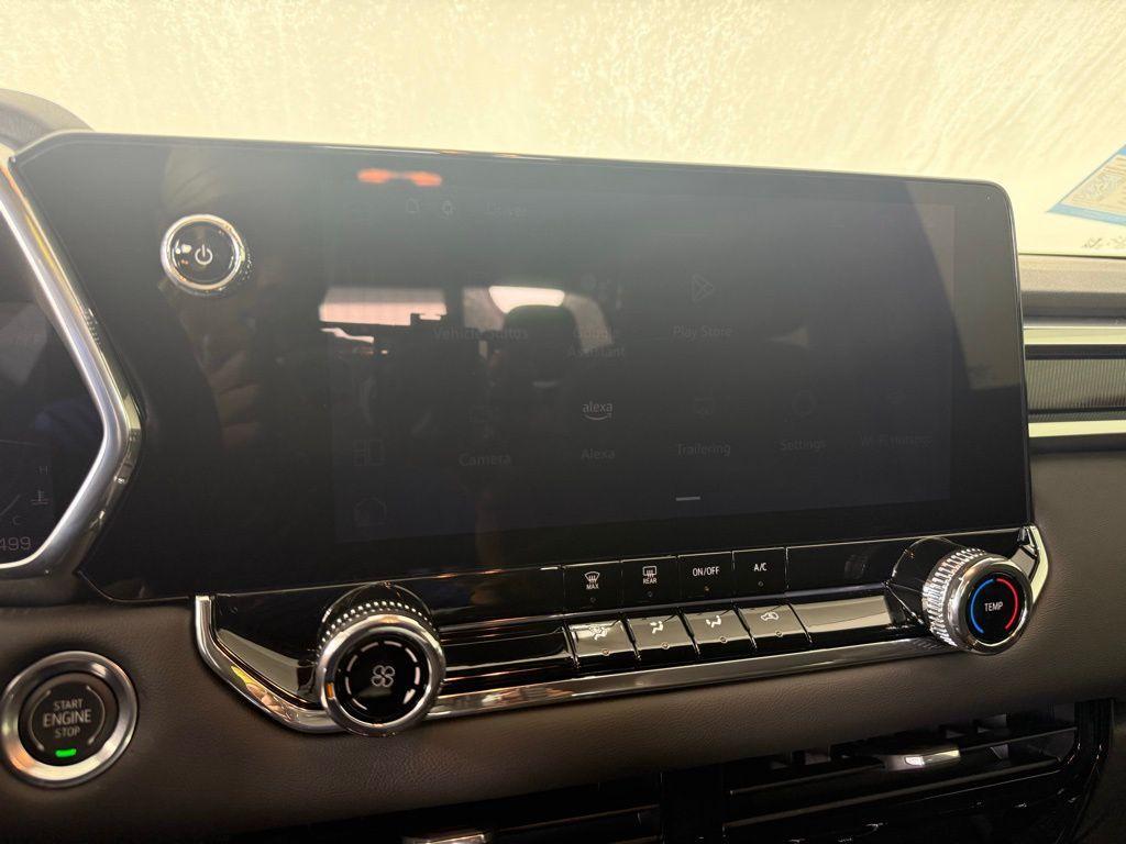 new 2025 GMC Canyon car, priced at $37,630