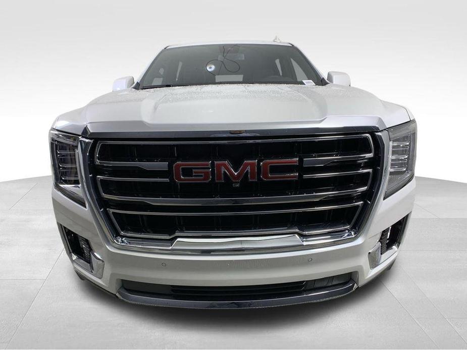 new 2024 GMC Yukon XL car, priced at $72,380