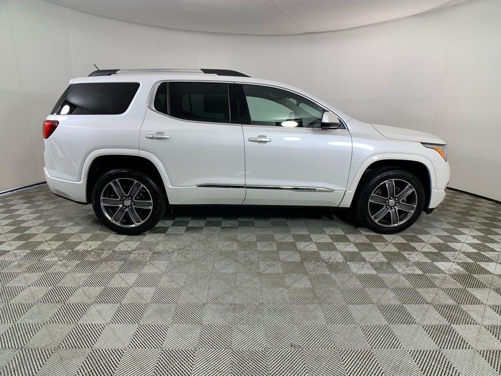 used 2019 GMC Acadia car, priced at $27,200