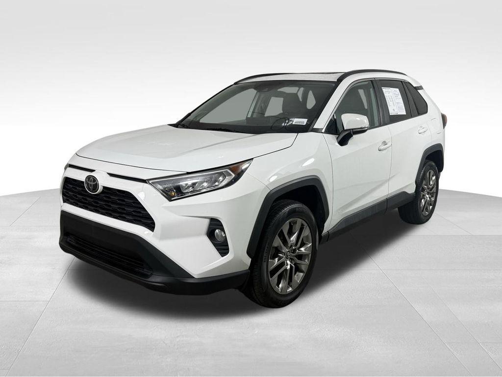 used 2020 Toyota RAV4 car, priced at $25,774