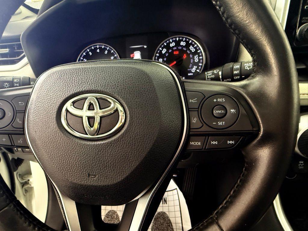 used 2020 Toyota RAV4 car, priced at $25,774