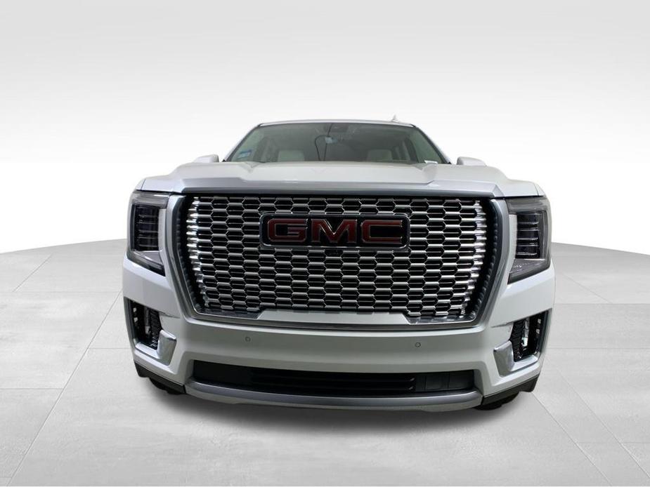 new 2024 GMC Yukon XL car, priced at $90,765