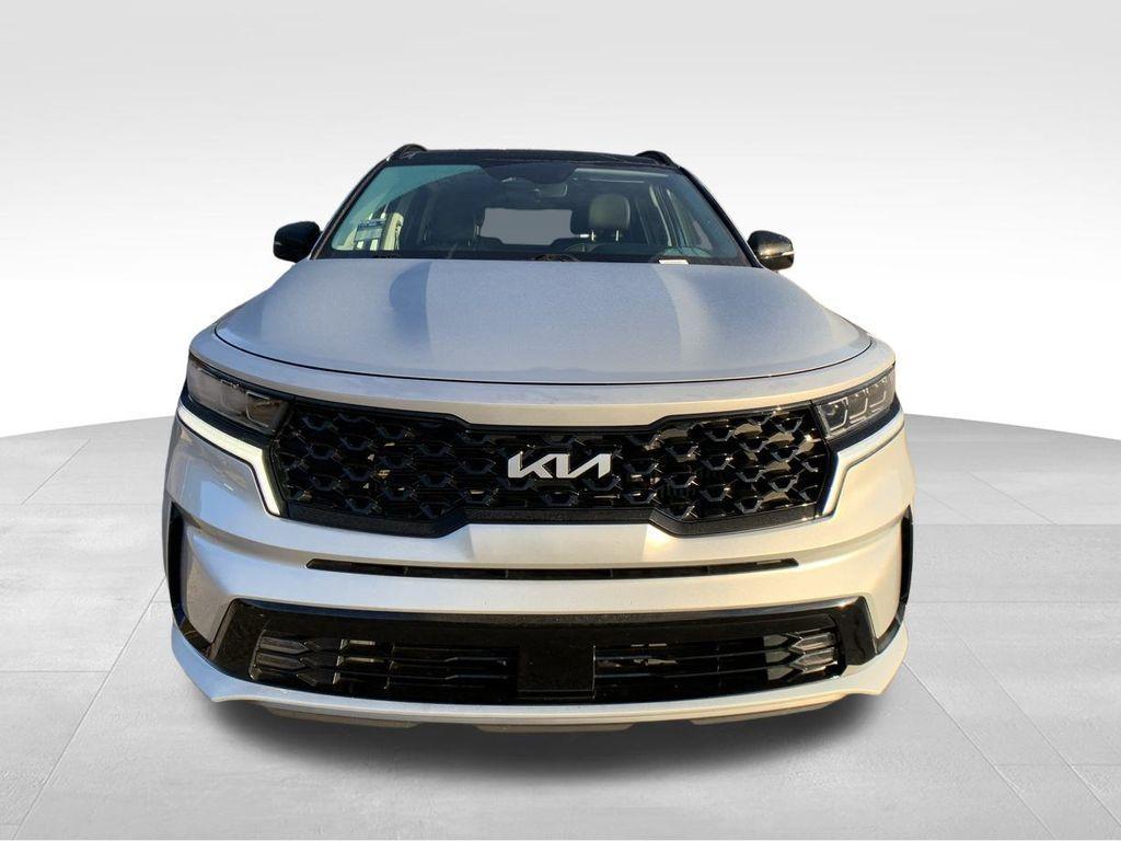 used 2022 Kia Sorento car, priced at $28,582