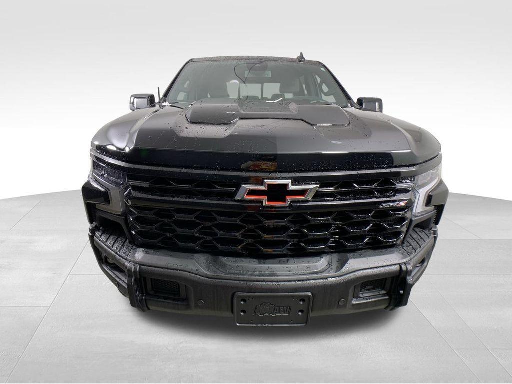 used 2024 Chevrolet Silverado 1500 car, priced at $65,992