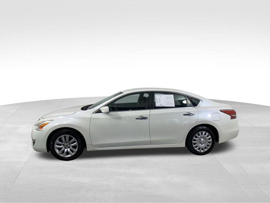 used 2015 Nissan Altima car, priced at $5,392