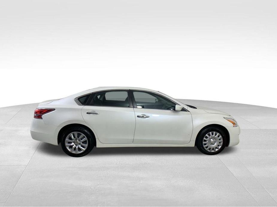 used 2015 Nissan Altima car, priced at $5,392