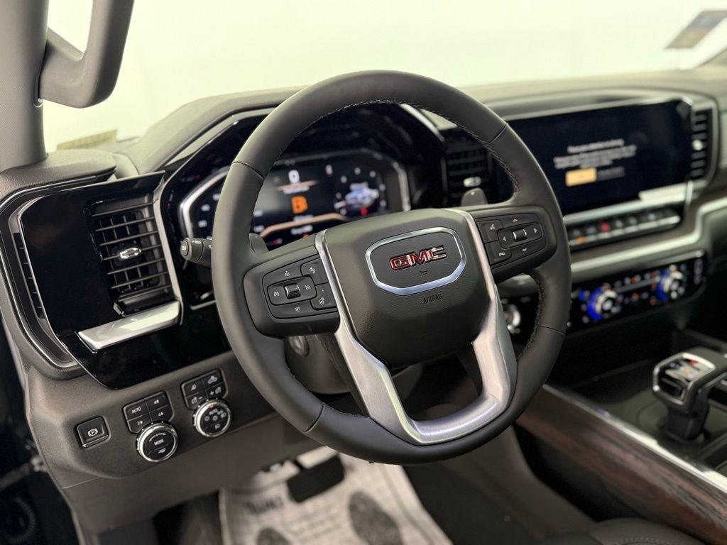 new 2025 GMC Sierra 1500 car, priced at $64,460