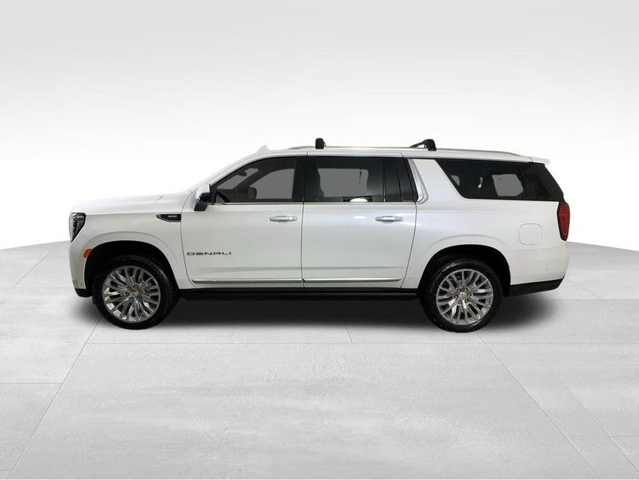 new 2024 GMC Yukon XL car