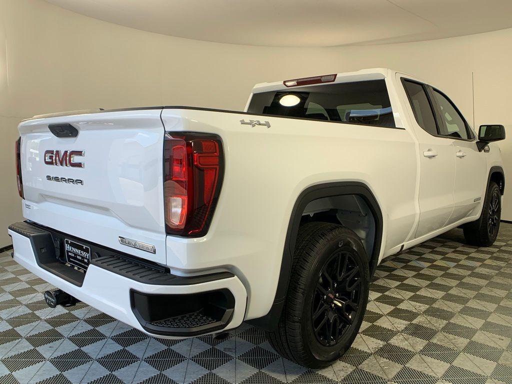 new 2024 GMC Sierra 1500 car, priced at $51,595