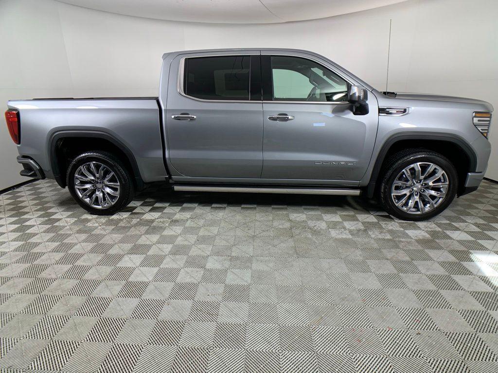 new 2025 GMC Sierra 1500 car, priced at $68,720