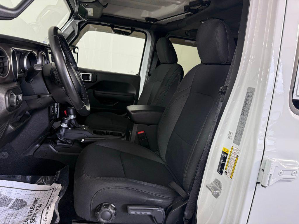 used 2020 Jeep Wrangler Unlimited car, priced at $28,200