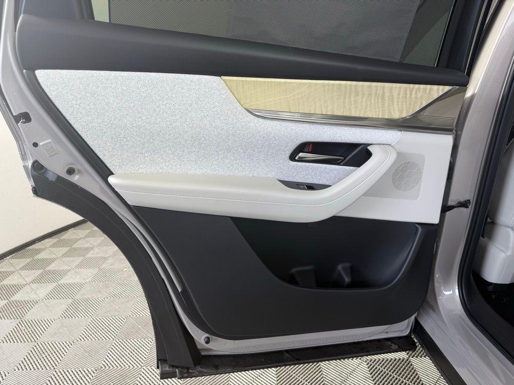 new 2025 Mazda CX-90 car, priced at $58,280