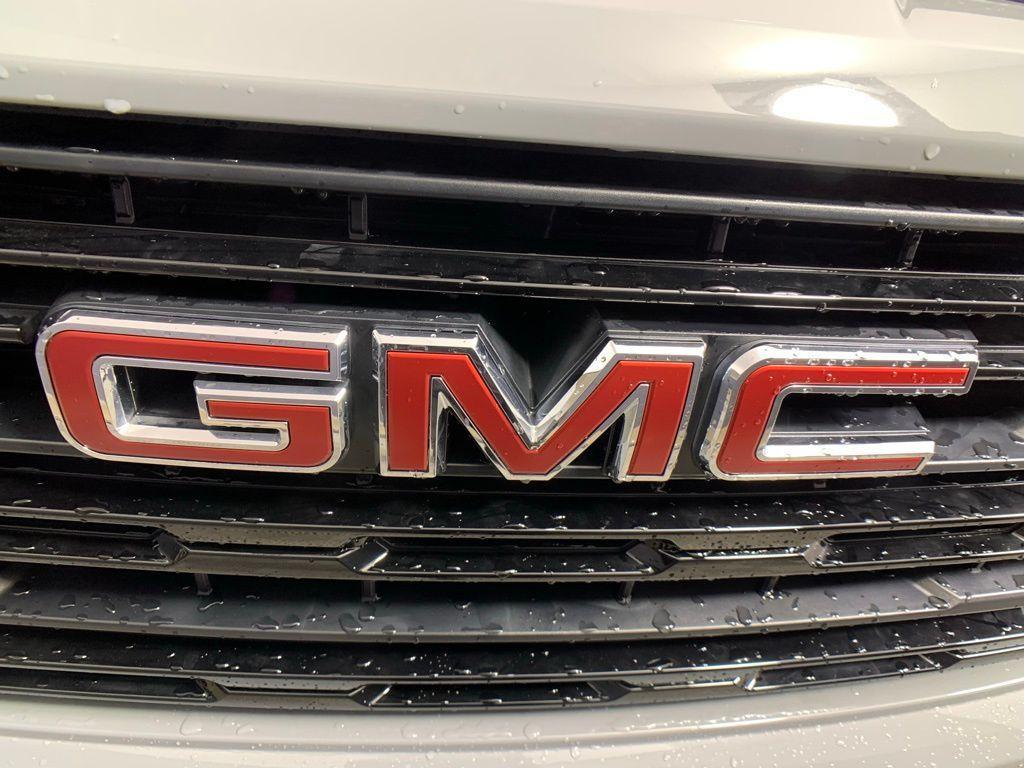 new 2024 GMC Sierra 1500 car, priced at $49,090