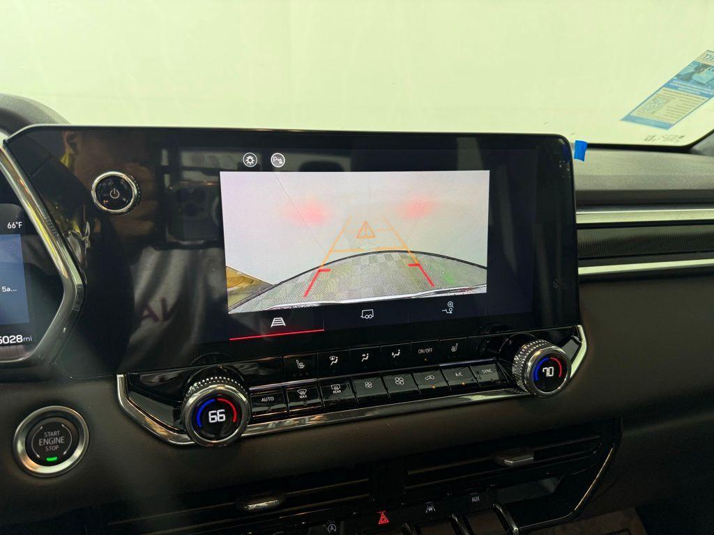 new 2025 GMC Canyon car, priced at $40,515