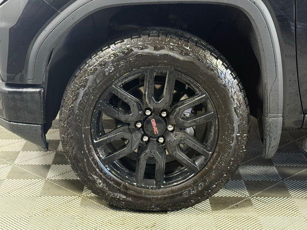 used 2025 GMC Sierra 1500 car, priced at $55,600