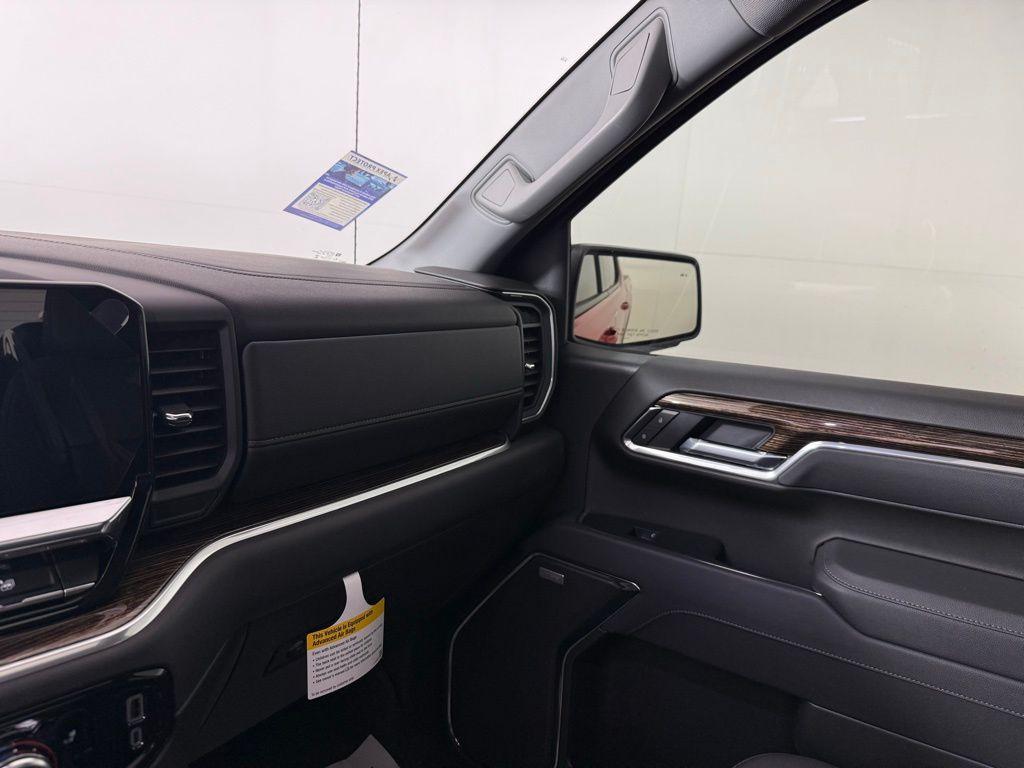 new 2025 GMC Sierra 1500 car, priced at $66,125