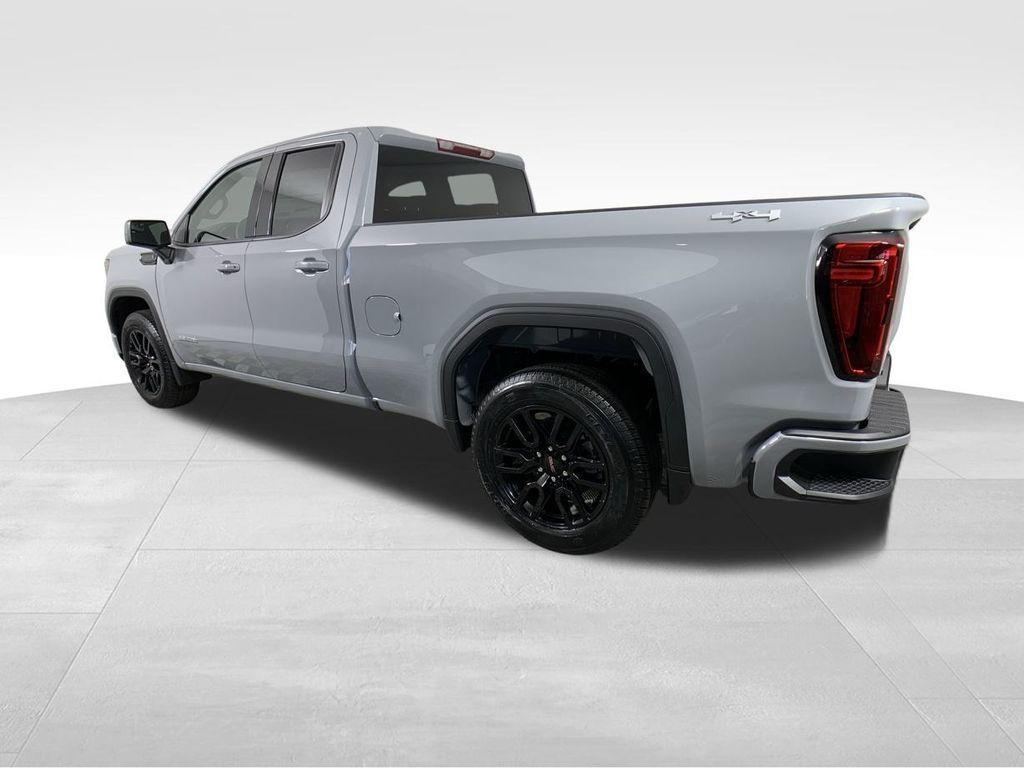 new 2024 GMC Sierra 1500 car, priced at $53,090