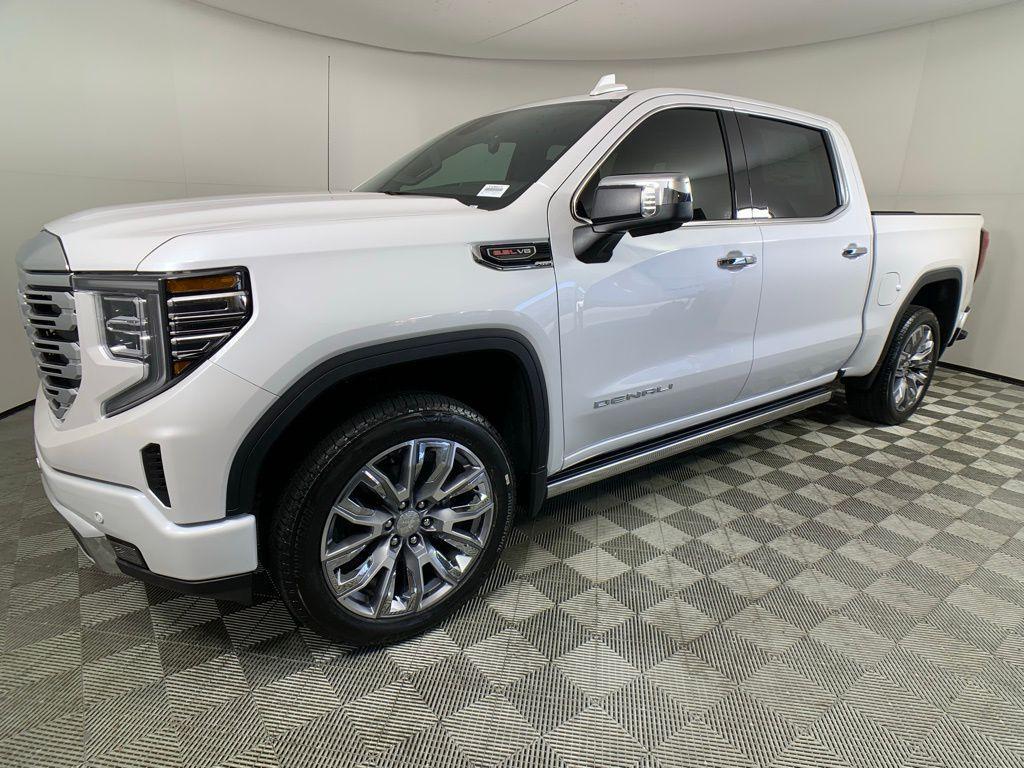 new 2025 GMC Sierra 1500 car, priced at $70,840