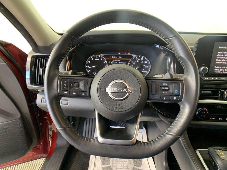 used 2022 Nissan Pathfinder car, priced at $25,492