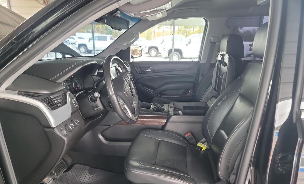 used 2018 GMC Yukon XL car