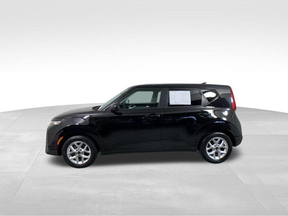 used 2022 Kia Soul car, priced at $17,992