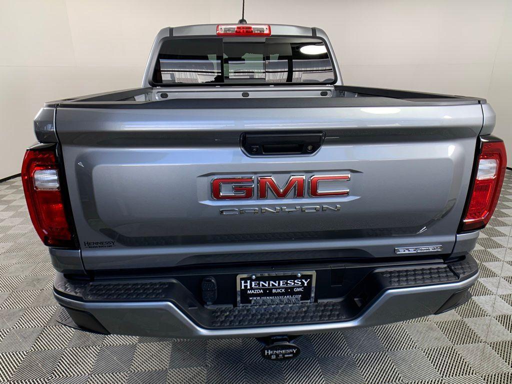 new 2024 GMC Canyon car, priced at $35,400