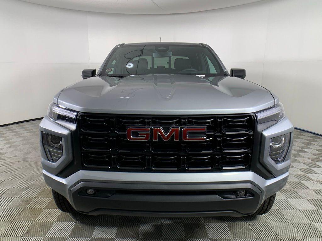 new 2024 GMC Canyon car, priced at $35,400