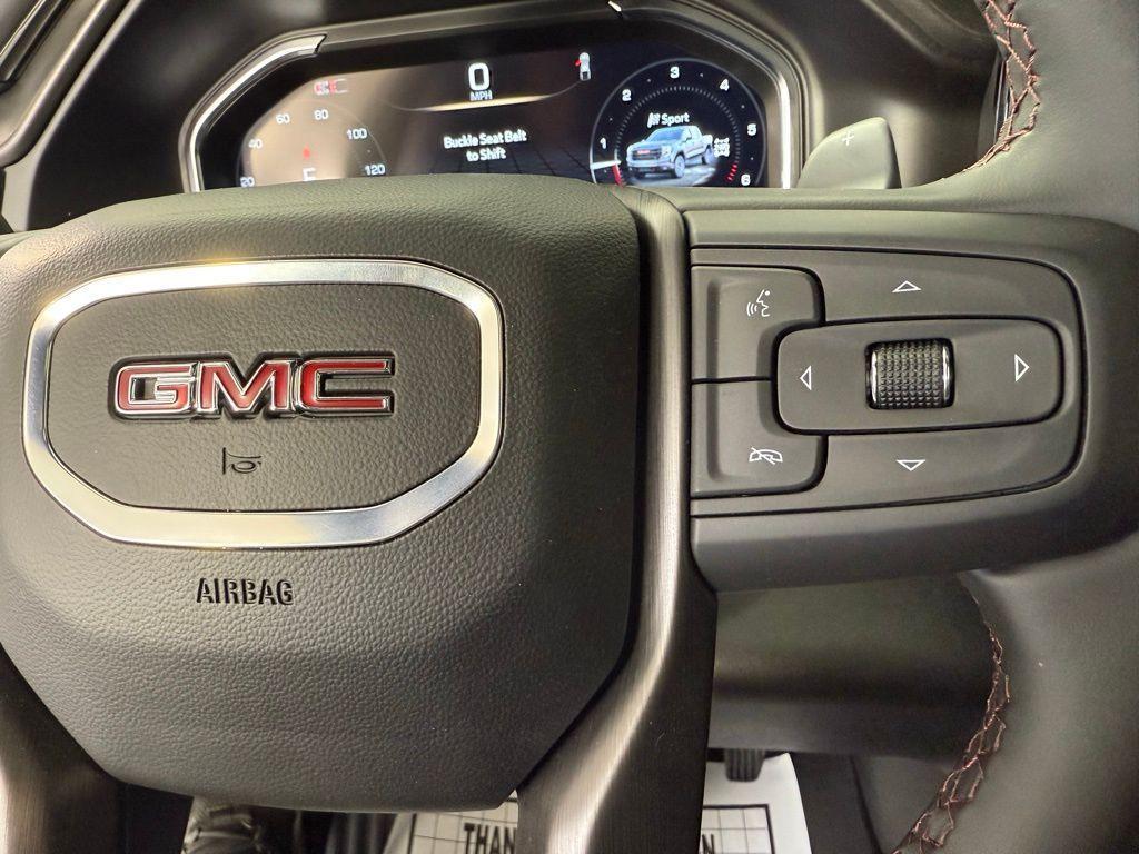 new 2025 GMC Sierra 1500 car, priced at $73,040