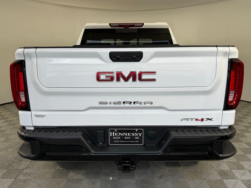 new 2025 GMC Sierra 1500 car, priced at $73,040