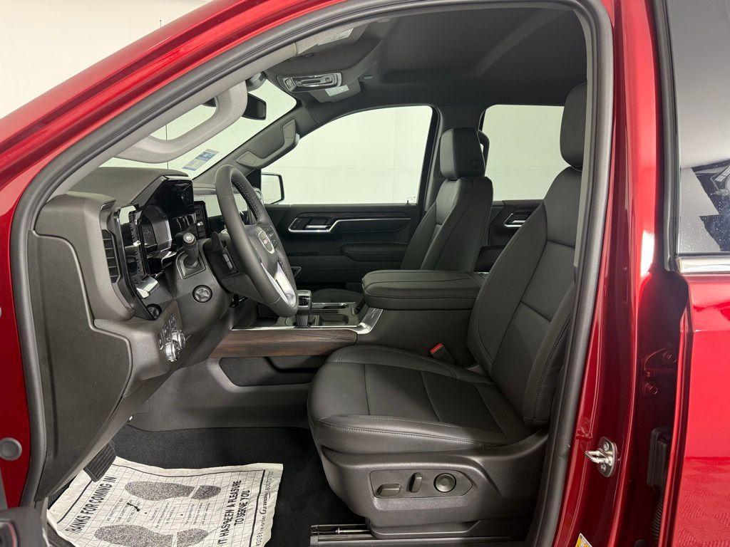 new 2025 GMC Sierra 1500 car, priced at $64,135