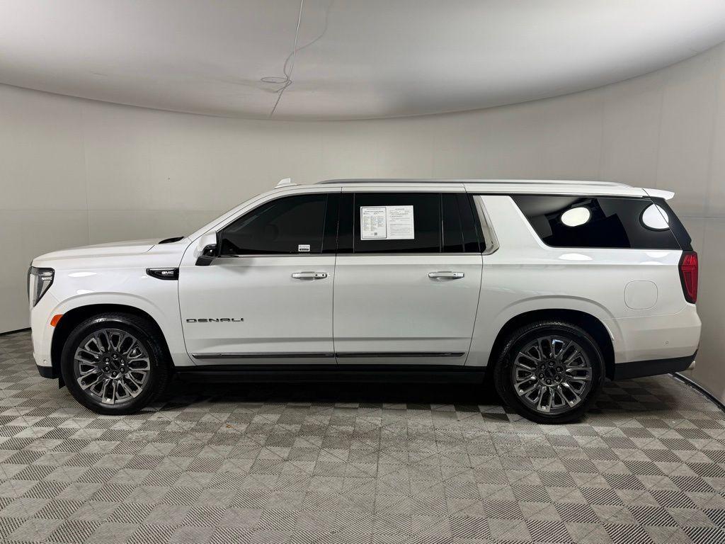 used 2023 GMC Yukon XL car, priced at $75,500
