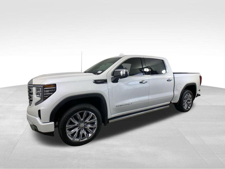 new 2025 GMC Sierra 1500 car, priced at $77,070