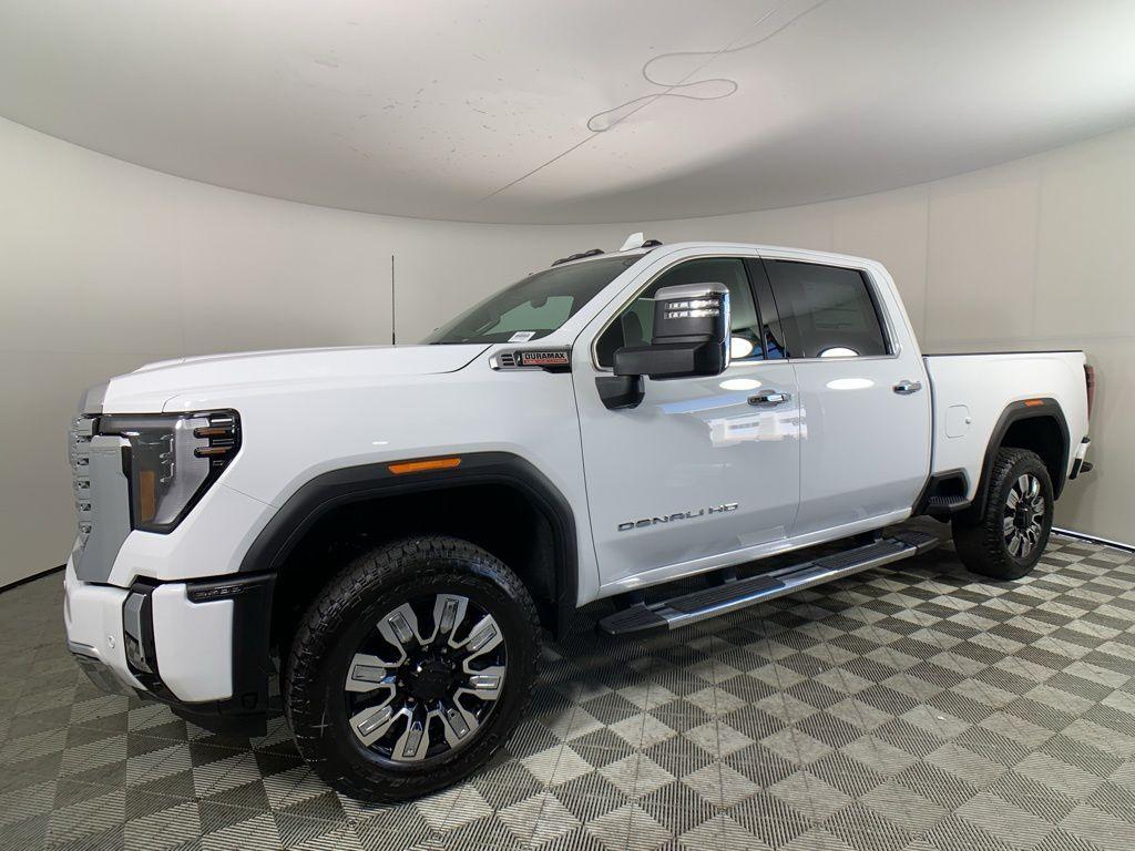 new 2025 GMC Sierra 2500 car, priced at $83,320