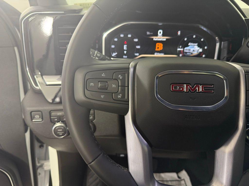 new 2025 GMC Sierra 1500 car, priced at $49,940
