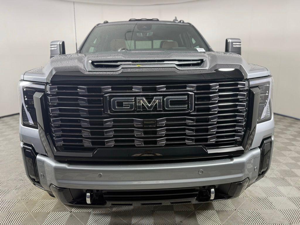 new 2025 GMC Sierra 2500 car, priced at $93,000