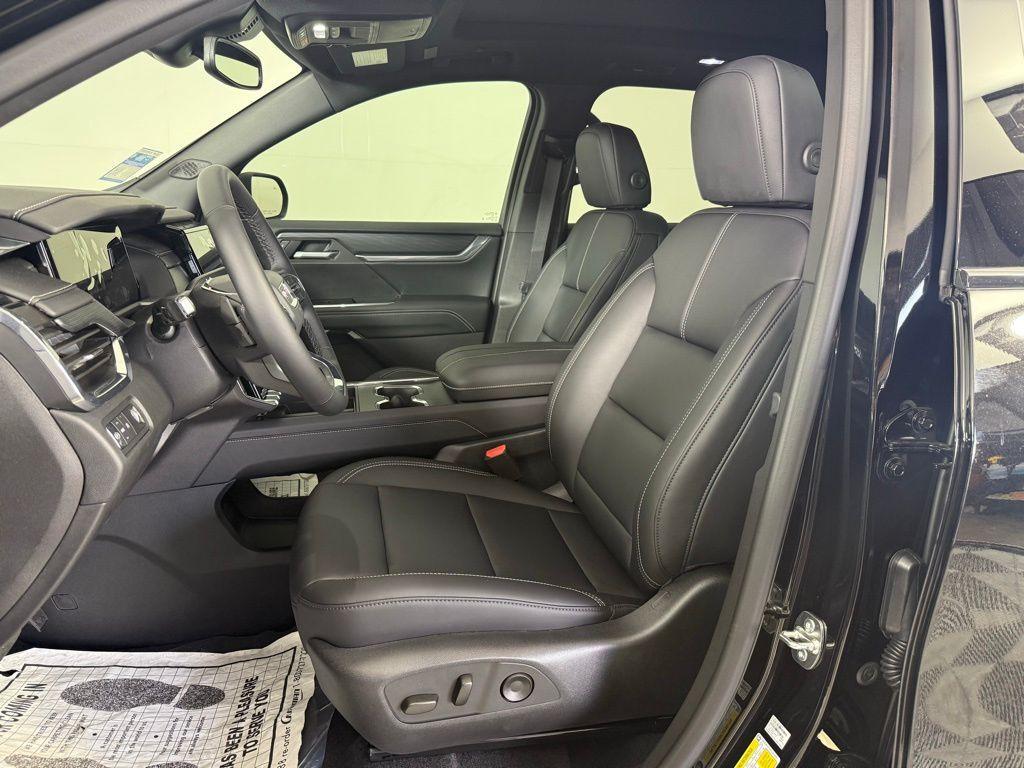 new 2025 GMC Acadia car, priced at $50,365