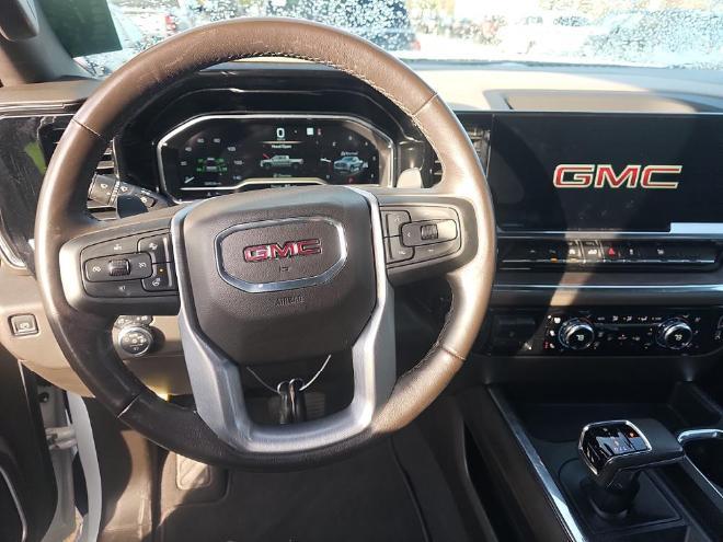 used 2022 GMC Sierra 1500 car, priced at $50,421