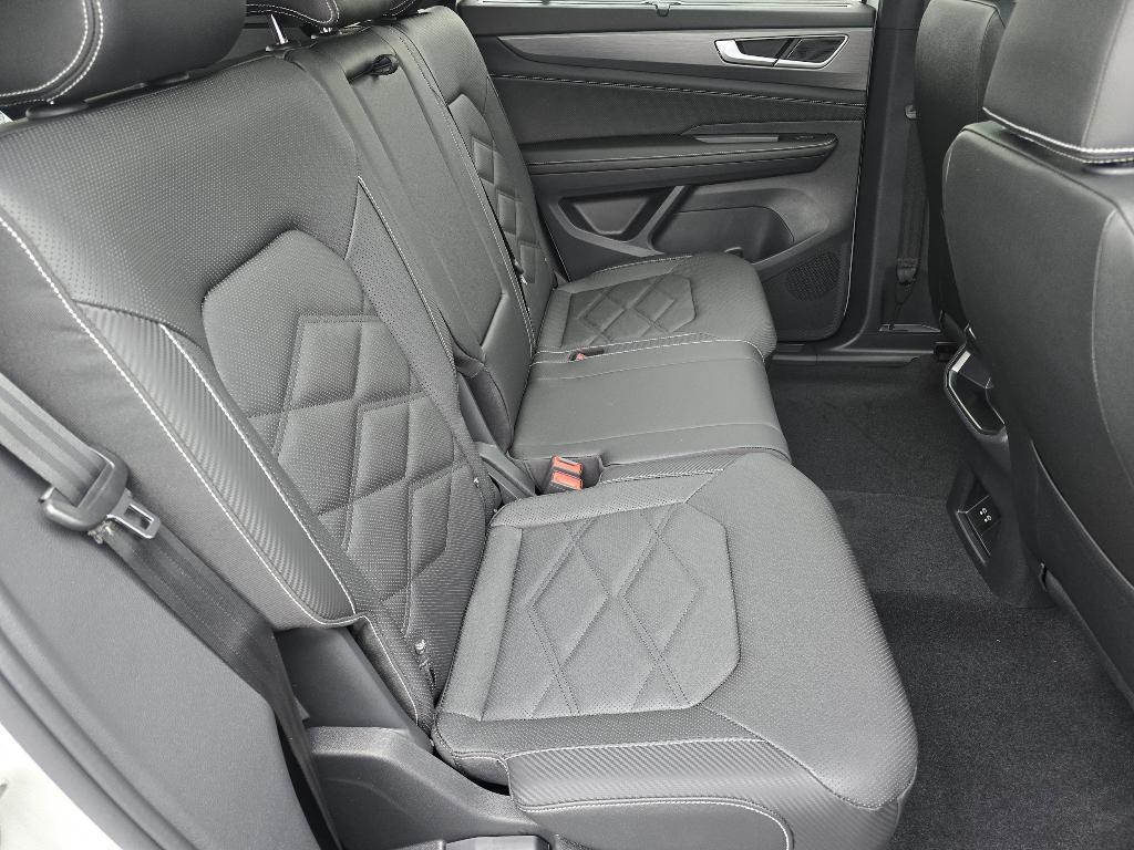 new 2025 Volkswagen Atlas Cross Sport car, priced at $45,510