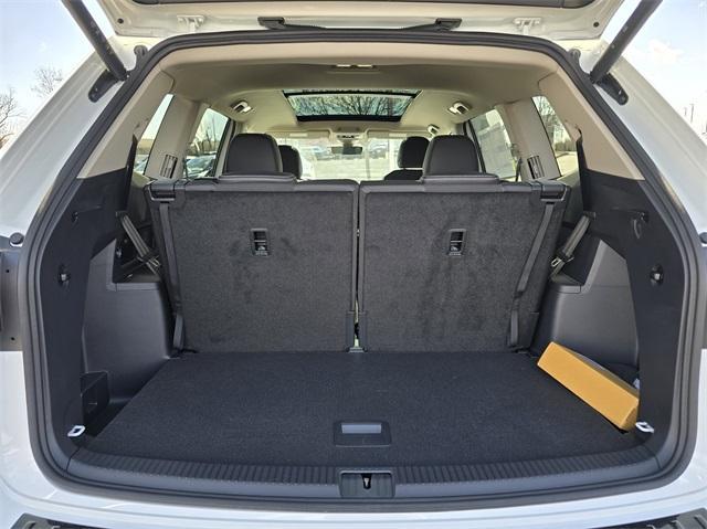 new 2025 Volkswagen Atlas car, priced at $47,141