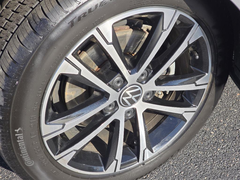 used 2023 Volkswagen Jetta car, priced at $18,995