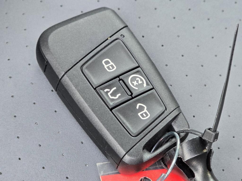new 2025 Volkswagen Jetta car, priced at $24,621