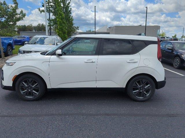 used 2021 Kia Soul car, priced at $16,852