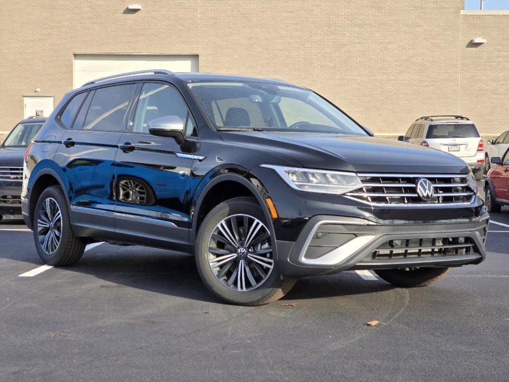 new 2024 Volkswagen Tiguan car, priced at $34,004