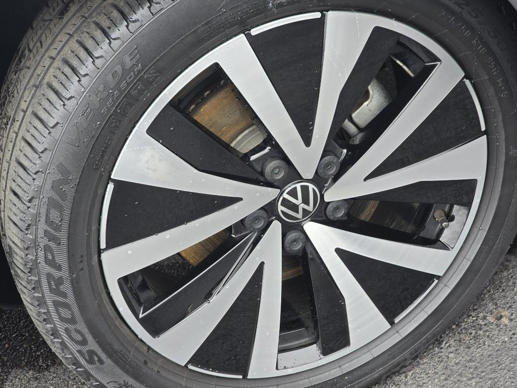 used 2022 Volkswagen Taos car, priced at $23,186