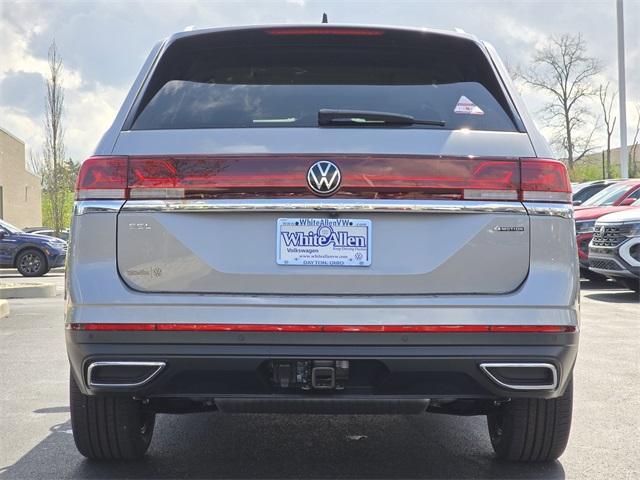new 2025 Volkswagen Atlas car, priced at $49,804