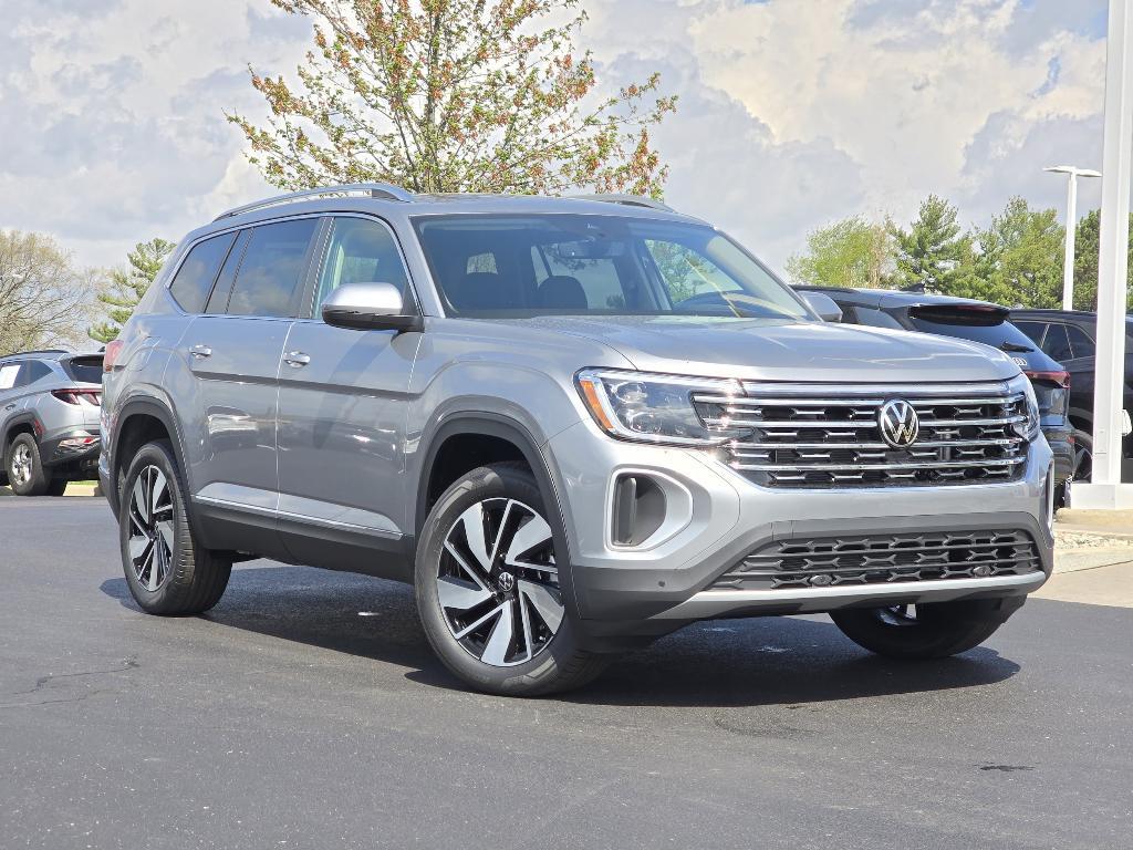new 2025 Volkswagen Atlas car, priced at $49,804