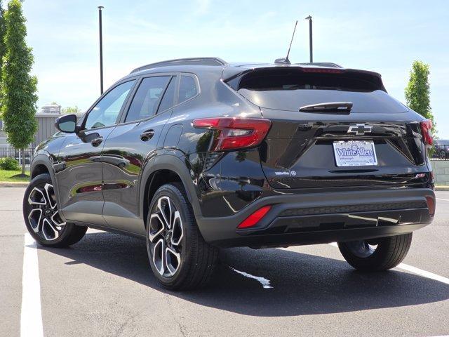used 2024 Chevrolet Trax car, priced at $23,952